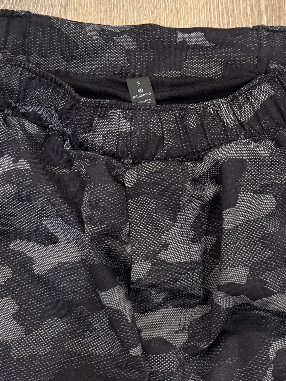 lululemon athletica lululemon surge